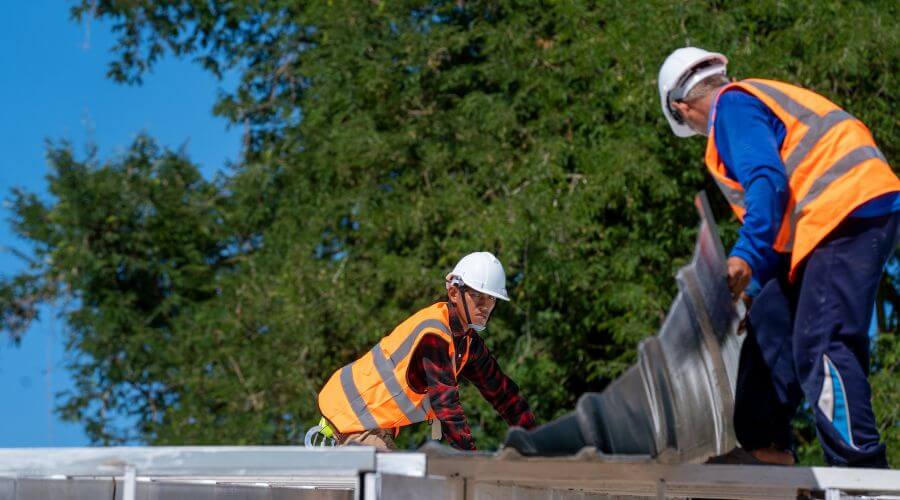 Professional new roof installation services in Clawson, UT